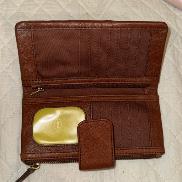 FOSSIL WALLET - Picture 2 of 4